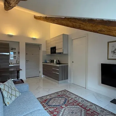 아파트 Casa Priotti Sotto Le Stelle 토리노